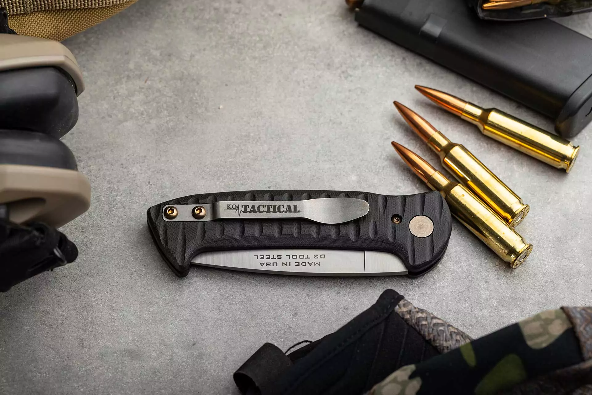 Folded Recon Patrol Auto knife with KOA Tactical clip and D2 tool steel blade