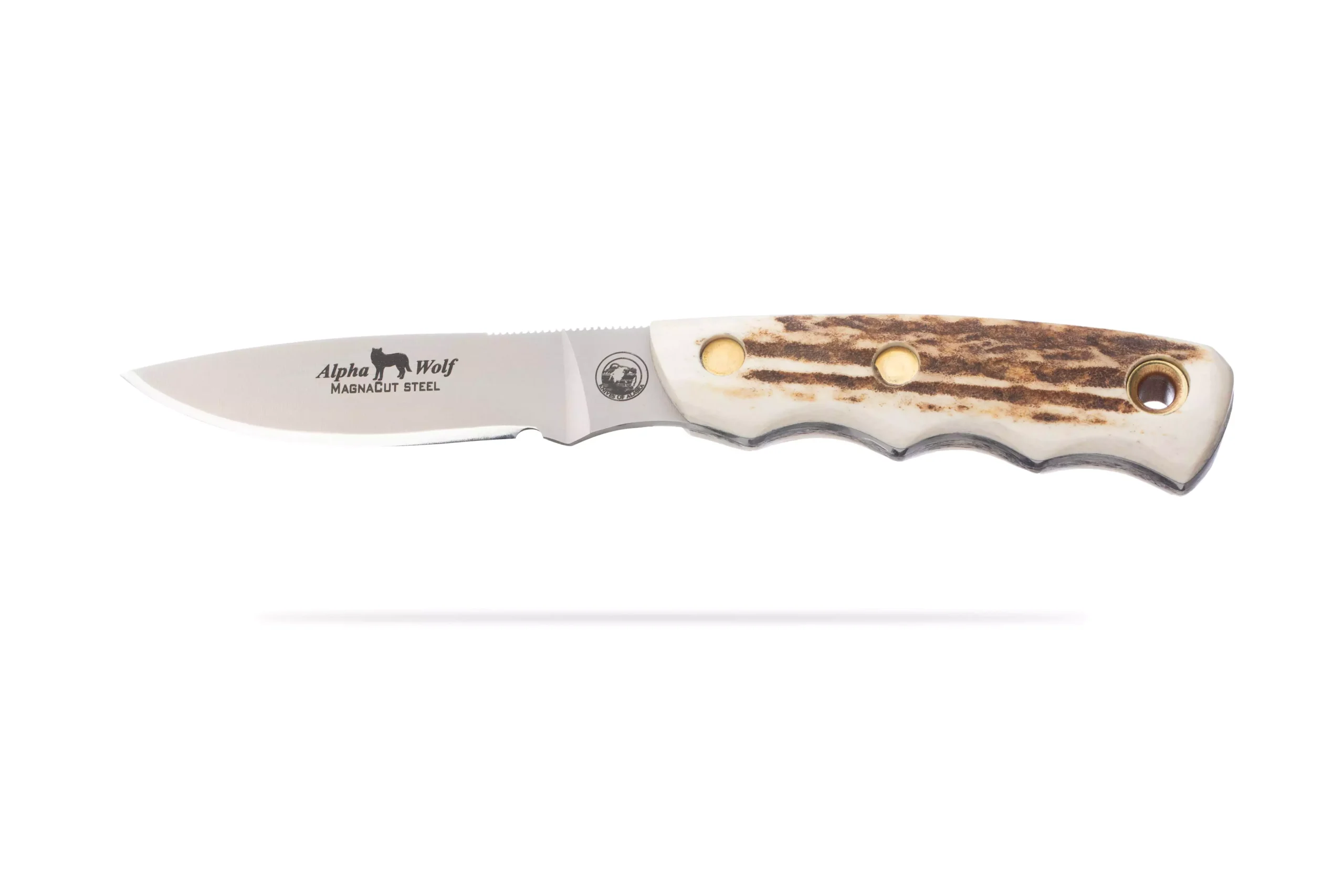 Alpha Wolf hunting knife with stag handle and Magnacut steel blade